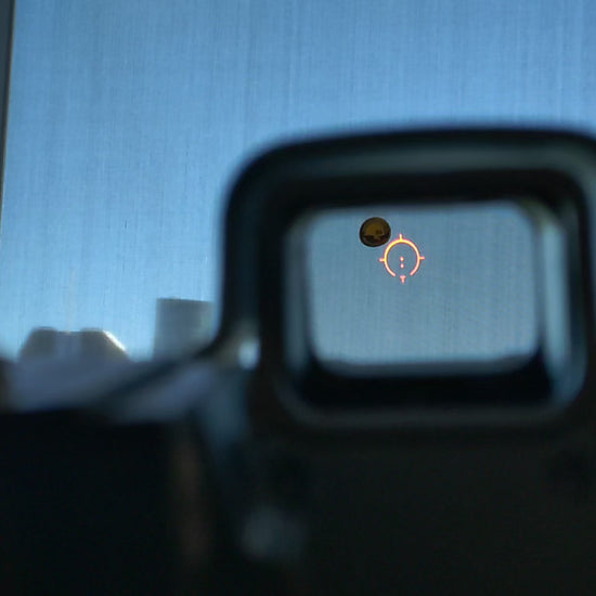 Video of HHS-1 hybrid sight black similar to Escape from Tarkov